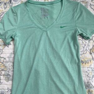 Nike Size XS Green and white mini stripe V Neck workout T-shirt